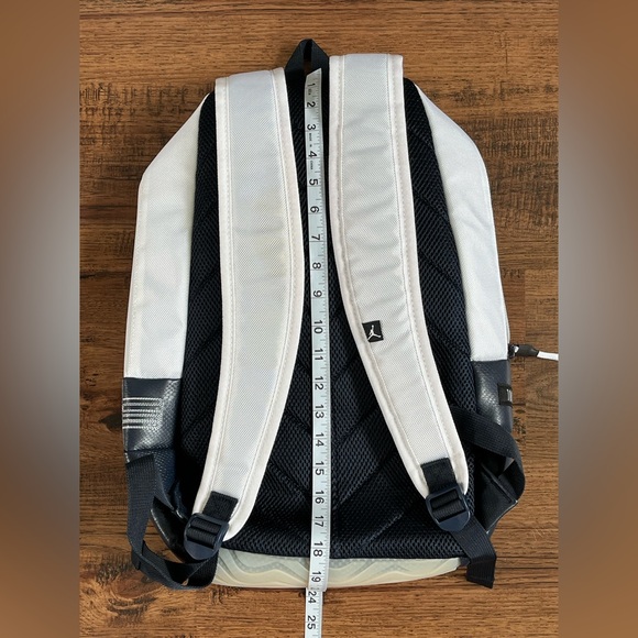 Jordan Retro 11 Backpack 'White Obsidian' - Picture 8 of 8